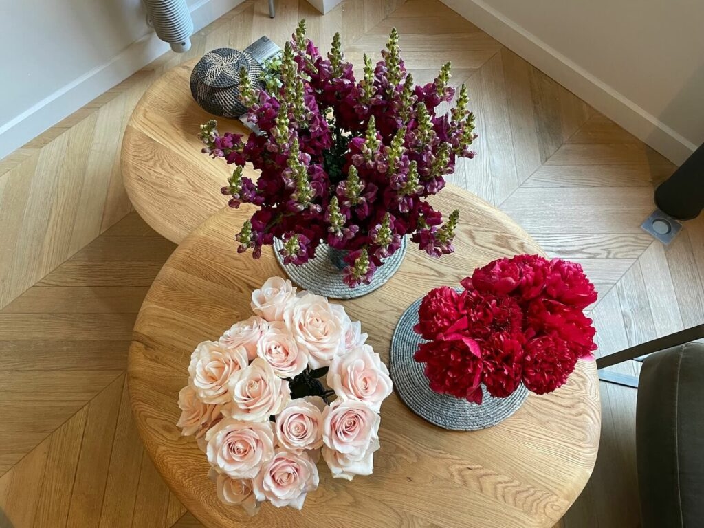 The Most Romantic Flower Arrangements for Anniversaries